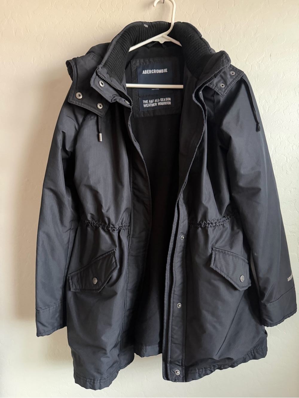 Abercrombie & Fitch Men's Black Hooded Field Jacket